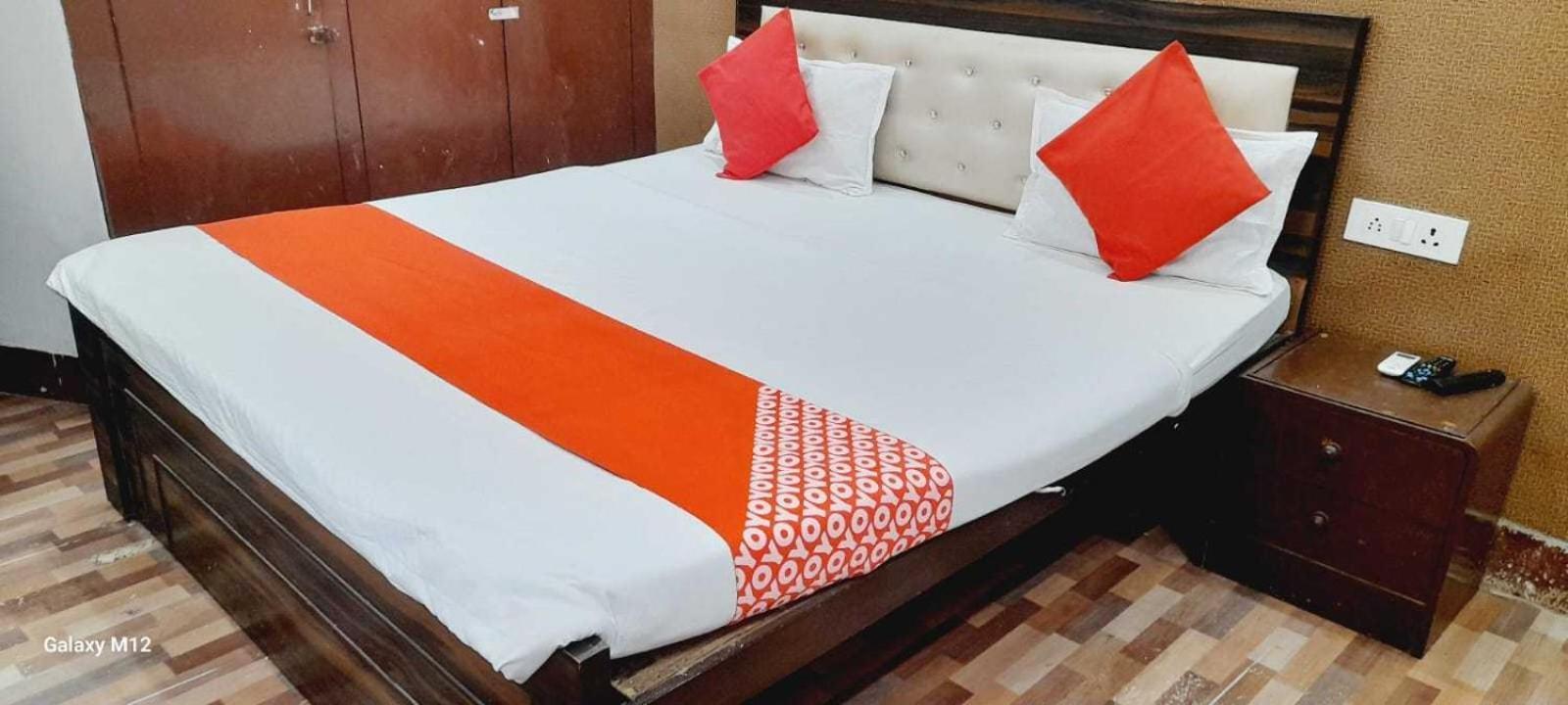 Hotel O Prayag Villa Prayagraj Extérieur photo
